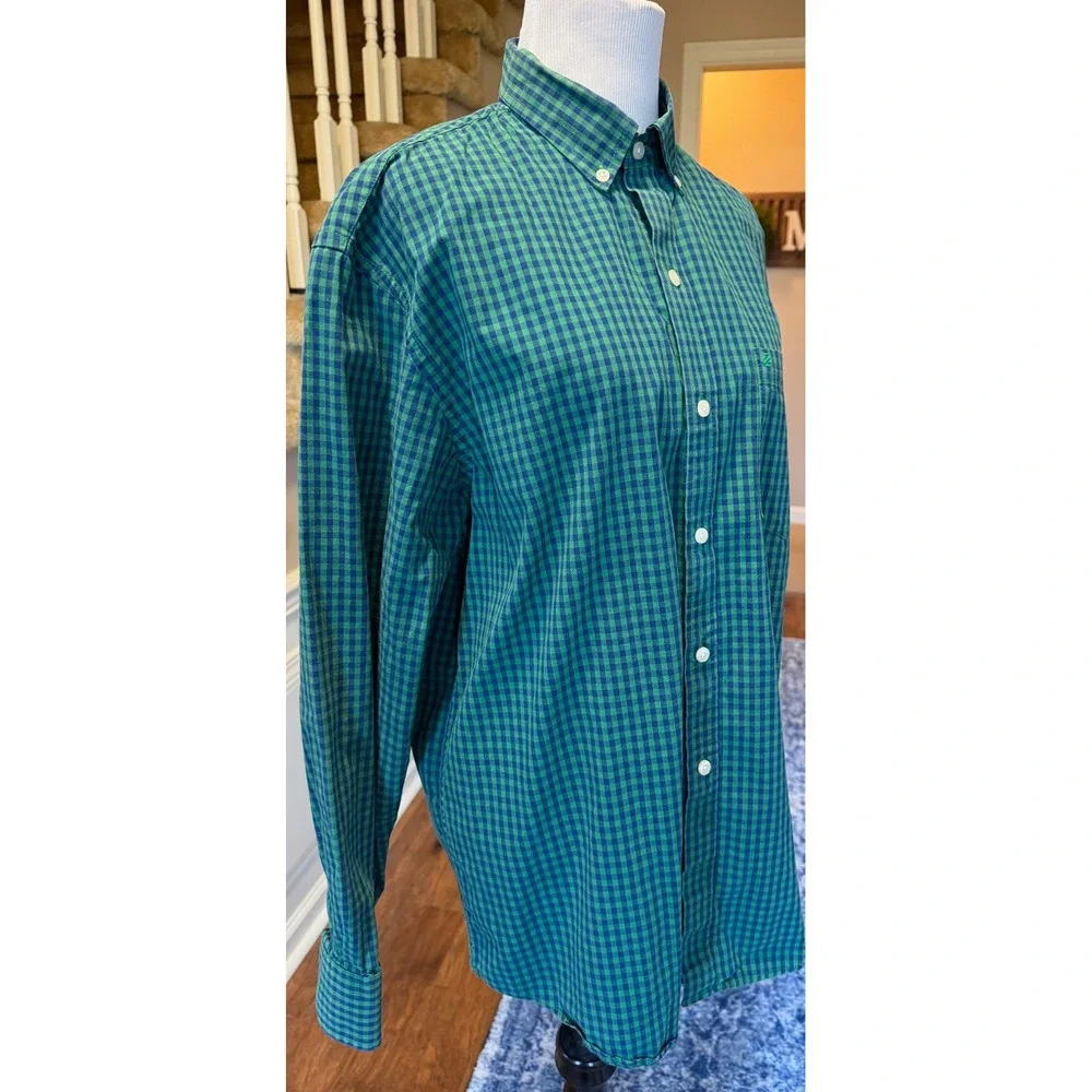 IZOD Premium Essentials Mens Medium Gingham Button Down Shirt Green Navy Blue